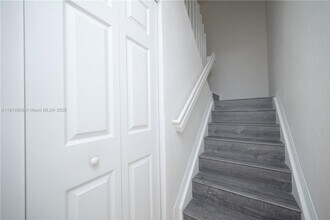 10870 NW 88th Terrace in Doral, FL - Building Photo - Building Photo