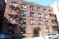 4180 Frame Pl in Flushing, NY - Building Photo - Building Photo