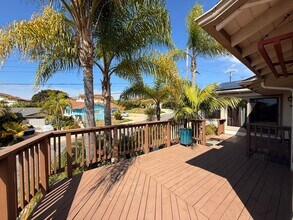 1855 Magdalene Way in San Diego, CA - Building Photo - Building Photo