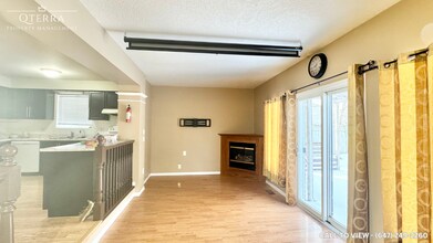 4 Sweeney Cres in Cambridge, ON - Building Photo - Building Photo