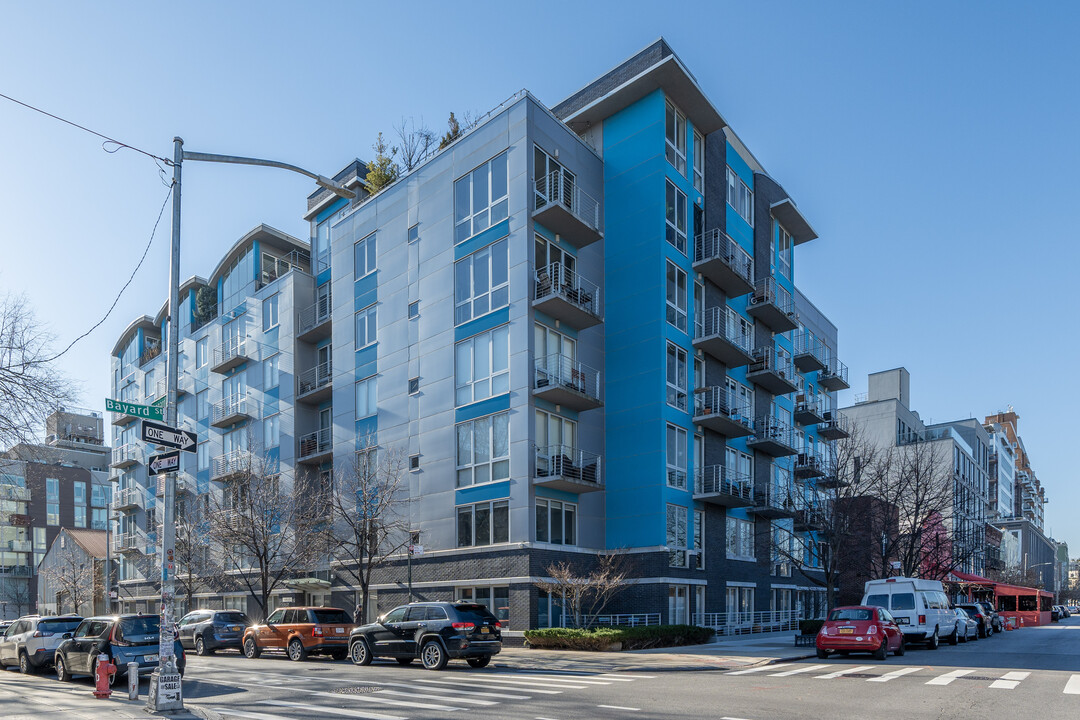 Aqua in Brooklyn, NY - Foto de edificio