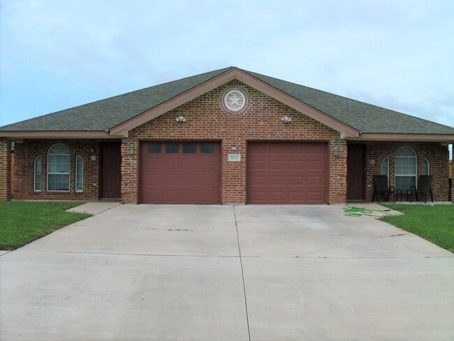 property at 4801 Heather Ln