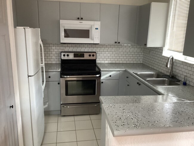 property at 2736 SE 15th Rd