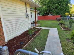 1417 W Orange Ave in Tallahassee, FL - Building Photo - Building Photo