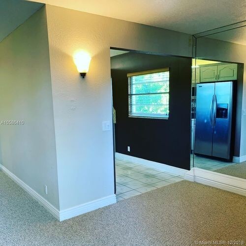 13500 SW 1st St-Unit -204U in Pembroke Pines, FL - Building Photo