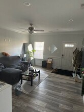 251 Chapel St in Hampton, VA - Foto de edificio - Building Photo