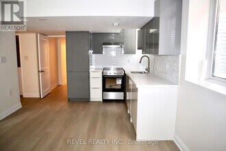 1274 Sweetfern Cres in Milton, ON - Building Photo - Building Photo