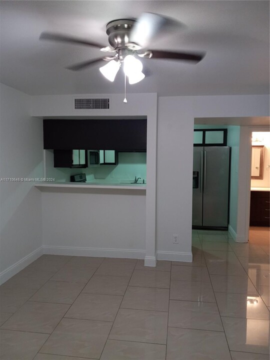 15325 SW 106th Terrace in Miami, FL - Building Photo