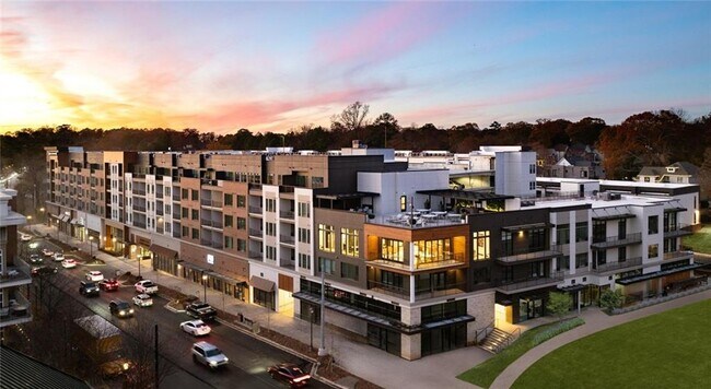 1350 Dresden Dr in Atlanta, GA - Building Photo - Building Photo