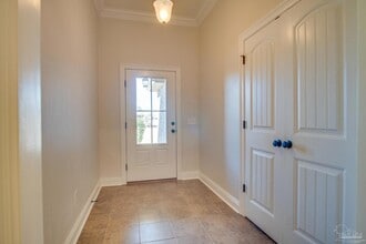 4865 Spears St, Unit 328 in Pace, FL - Foto de edificio - Building Photo