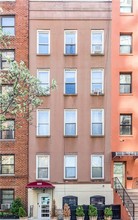 322 E 79th St in New York, NY - Building Photo - Primary Photo