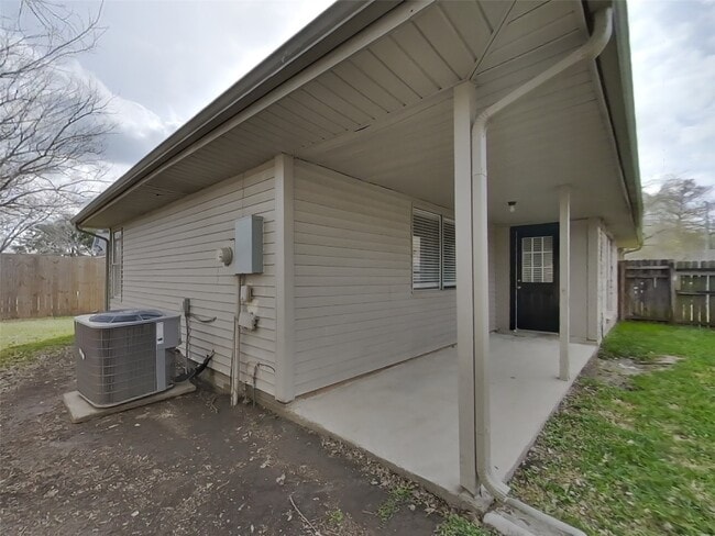 property at 15243 Bedford Glen Dr