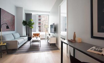 130 Fulton St in New York, NY - Building Photo