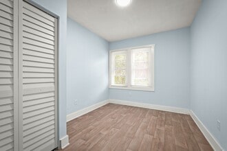 48 Kirk Rd in Jacksonville, FL - Building Photo - Building Photo