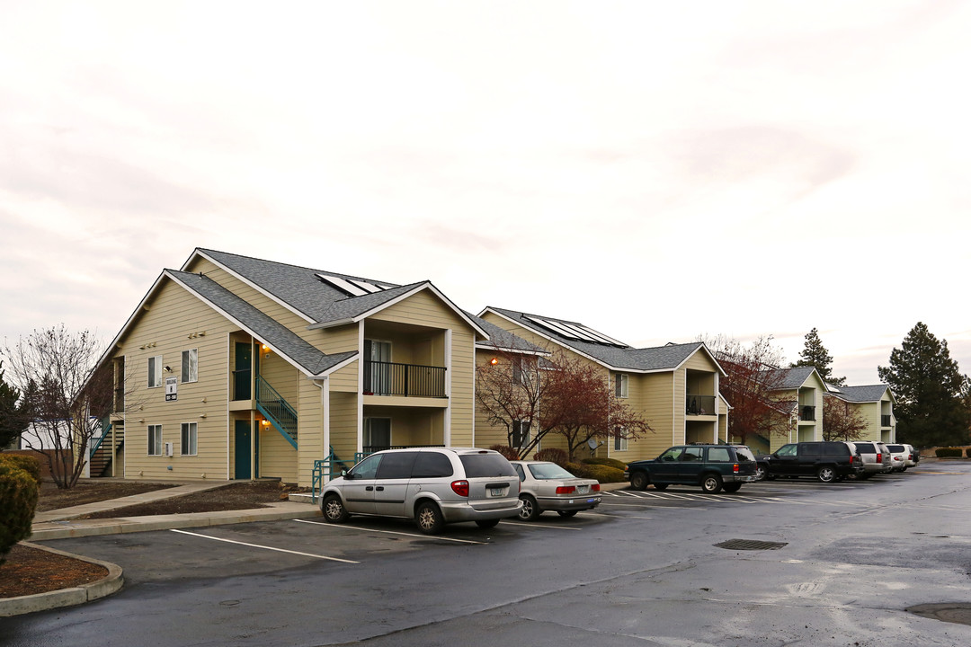 Healy Heights Apartments in Bend, OR - Building Photo