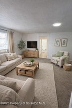 1135 Lloyd St in Scranton, PA - Building Photo - Building Photo