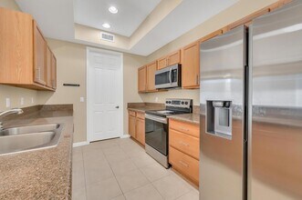 10280 SW Stephanie Way, Unit 8203 in Port St. Lucie, FL - Building Photo - Building Photo