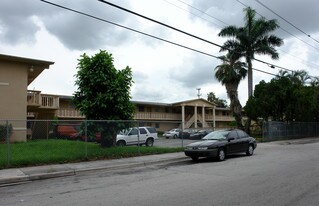 1465 NW 19th Ter Apartments