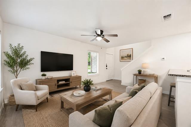 property at 2516 S Fannin Ave