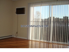 43 Symphony Rd, Unit 18 in Boston, MA - Building Photo - Building Photo