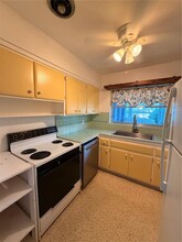 815 Woodley Rd in Clearwater, FL - Building Photo - Building Photo