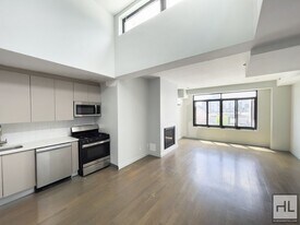 594 Bushwick Ave in Brooklyn, NY - Building Photo