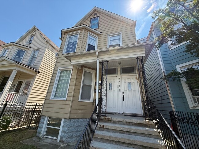 property at 2943 N Allen Ave