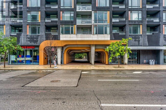 property at 525-1525 Adelaide St W