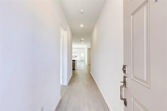 163 Cibolo Crk Lp in Bastrop, TX - Building Photo - Building Photo