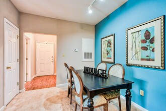 Bristol Village at Charter Colony in Midlothian, VA - Foto de edificio - Building Photo