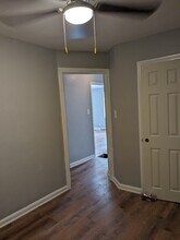 3927 Jackson Ave in Kansas City, MO - Building Photo - Building Photo