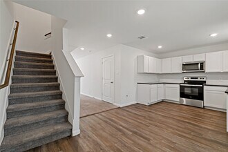 264 Pin Oak in Livingston, TX - Building Photo - Building Photo