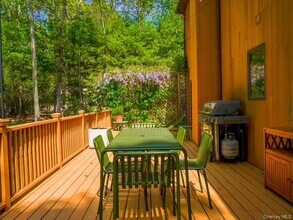 15 Mt Misery Dr in Sag Harbor, NY - Building Photo - Building Photo