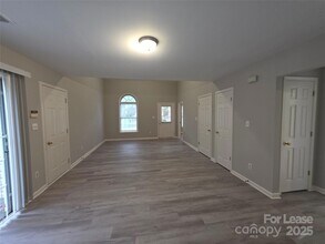 235 Winding Canyon Dr in Charlotte, NC - Building Photo - Building Photo