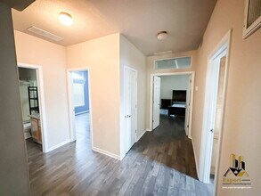 318 Hickory St in Roseville, CA - Building Photo - Building Photo