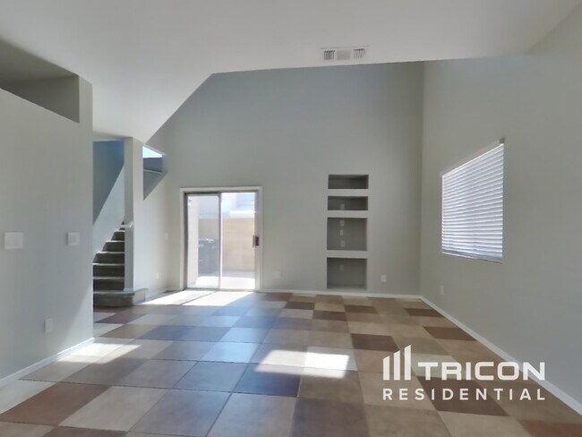 1750 W Union Hills Dr in Phoenix, AZ - Building Photo - Building Photo