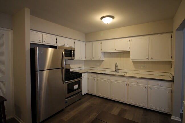 4812 N Hermitage Ave, Unit 3C