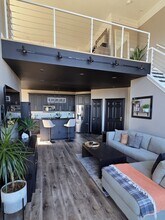 1515 N Van Buren St in Milwaukee, WI - Building Photo - Building Photo