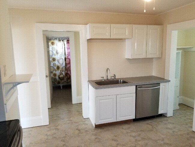 25 Prentice St in Springfield, MA - Building Photo - Building Photo