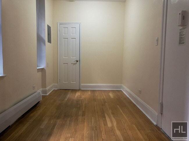 WEST 45 STREET in New York, NY - Building Photo - Building Photo