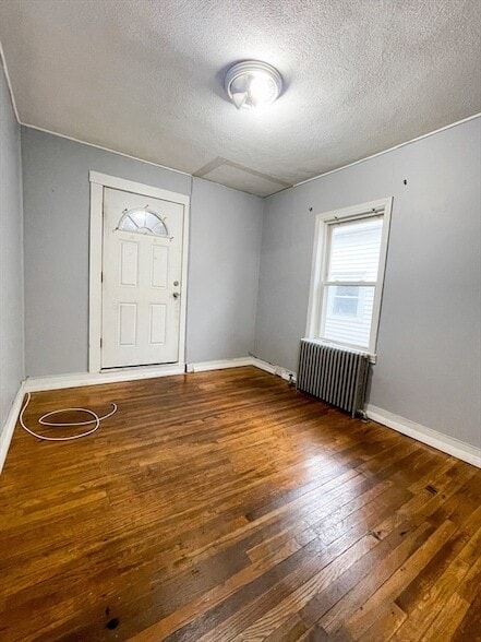 904 Main St, Unit 1 in Woburn, MA - Building Photo - Building Photo