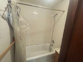 835 Kenmore Blvd in Akron, OH - Building Photo - Building Photo