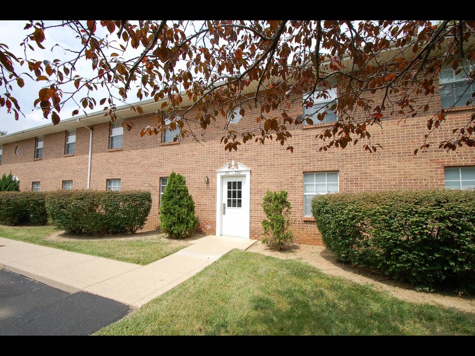 Hunter Ridge Apartments in Plainfield, IN - Building Photo