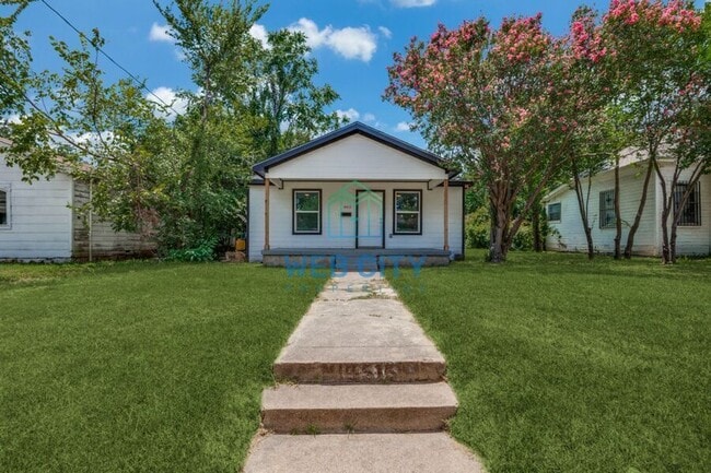 property at 4515 Spring Garden St