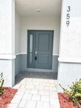 359 NE 16th St in Florida City, FL - Building Photo - Building Photo