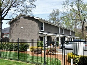 422 State St in Charlotte, NC - Building Photo - Building Photo