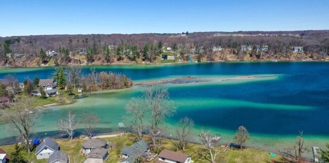 property at 811 Palmer Dr