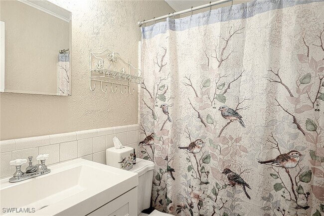 property at 4767 W Alhambra Cir