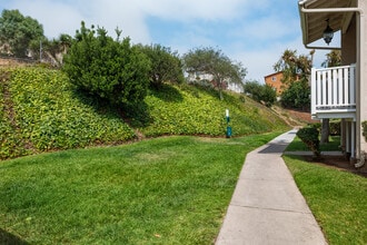 Crandall Apartments in San Diego, CA - Foto de edificio - Building Photo