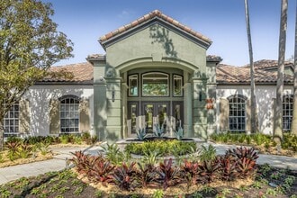 Mezzo of Tampa Palms in Tampa, FL - Foto de edificio - Building Photo